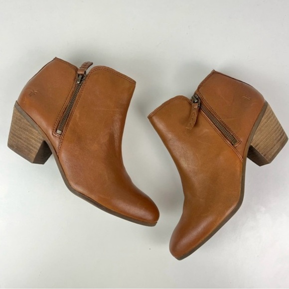 Frye Judith Zip Bootie size 9.5 - Picture 12 of 12